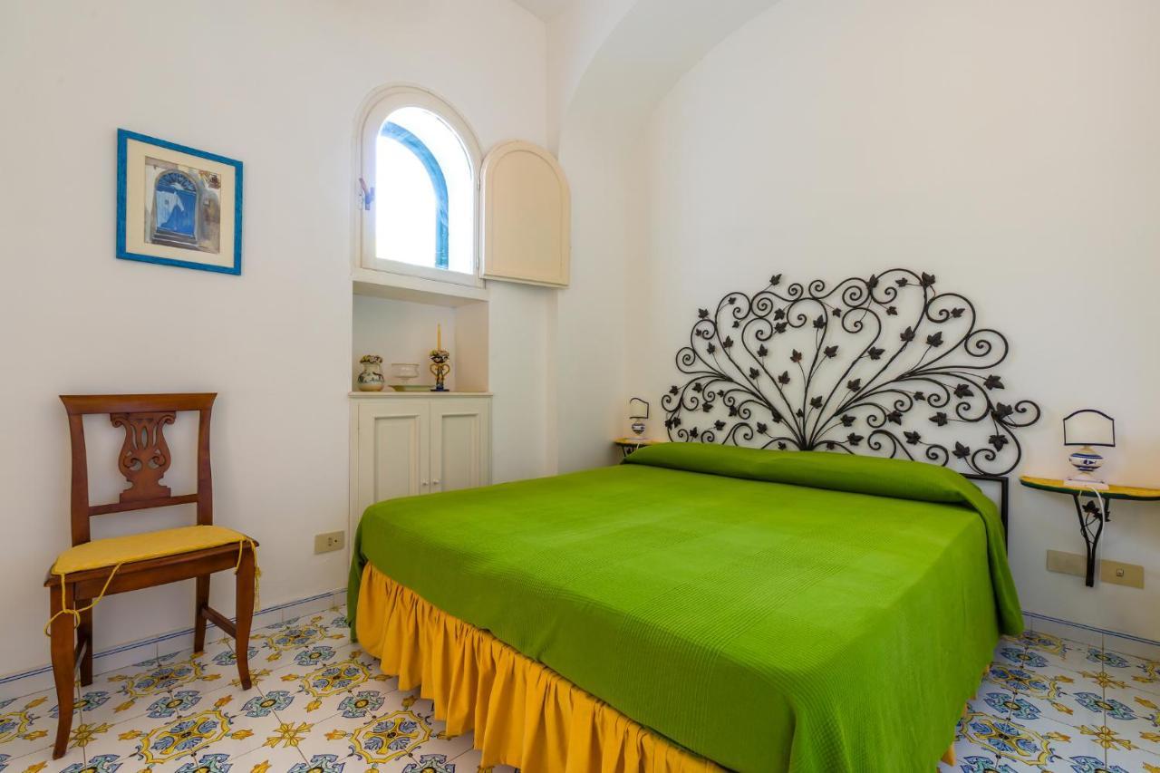 Capri Turquoise By Napoliapartments ภายนอก รูปภาพ