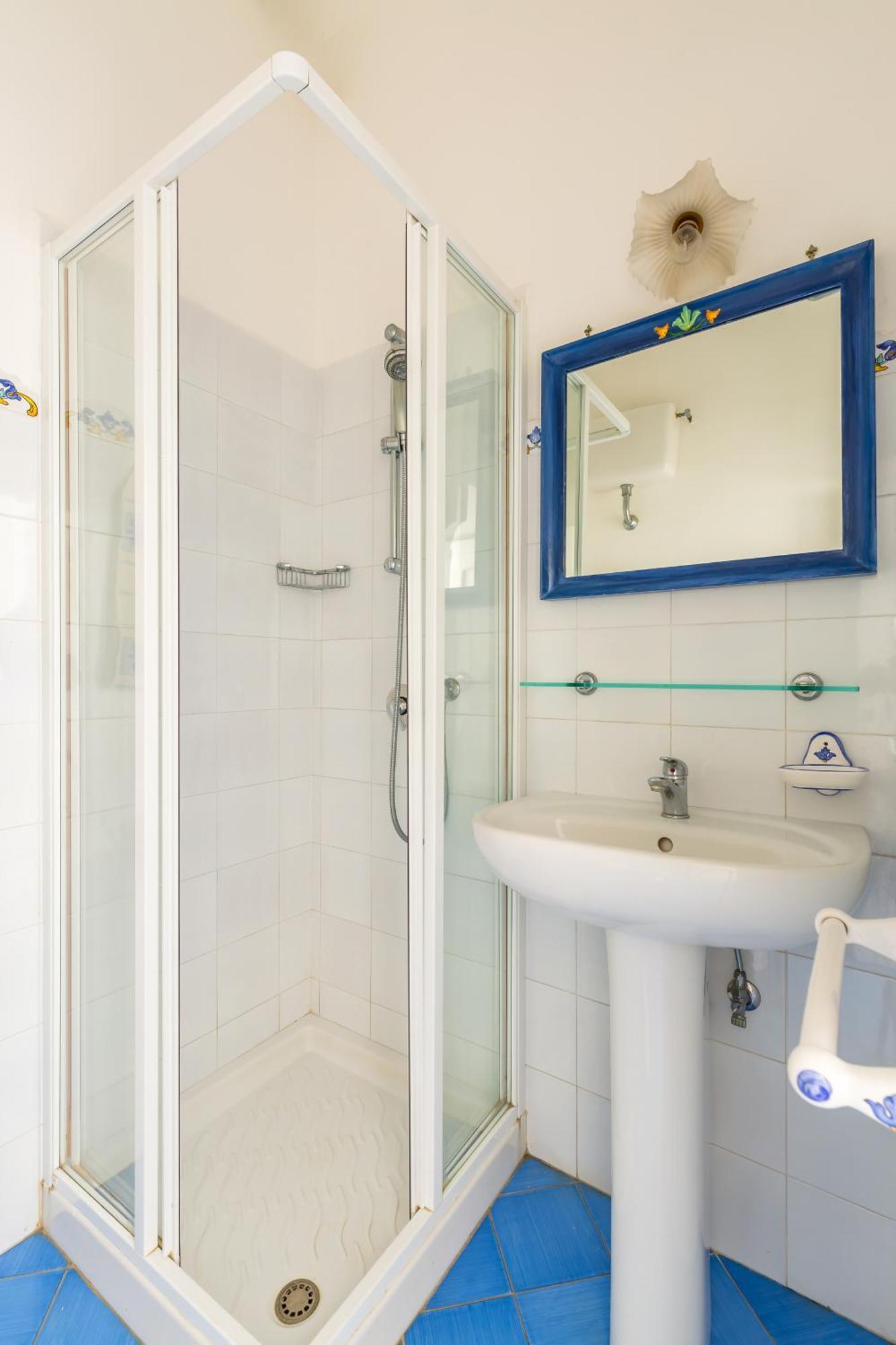 Capri Turquoise By Napoliapartments ภายนอก รูปภาพ